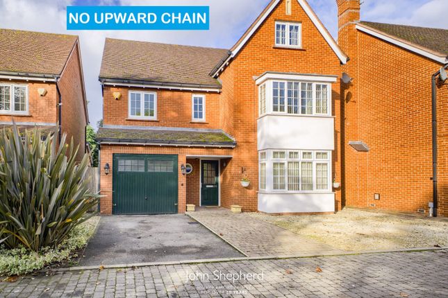 6 bed detached house