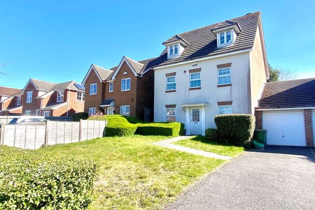 Titchfield Park Road, Fareham PO15 5 bed detached house for sale