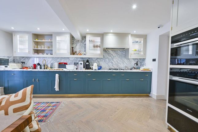 Upper Montagu Street, Marylebone... 2 bed flat for sale