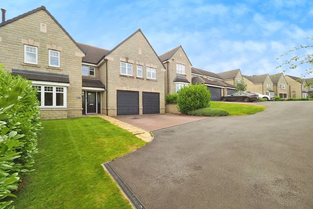 6 bed detached house