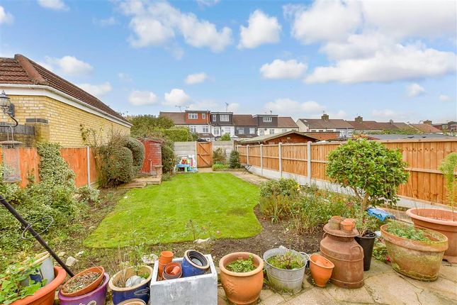 3 bed semi-detached bungalow