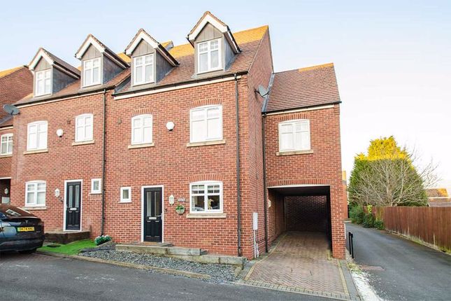 Bramwell Drive, Cannock WS12 4 bed semi