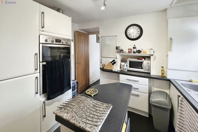 Twynpandy, Pontrhydyfen, Port Talbot... 2 bed detached house for sale