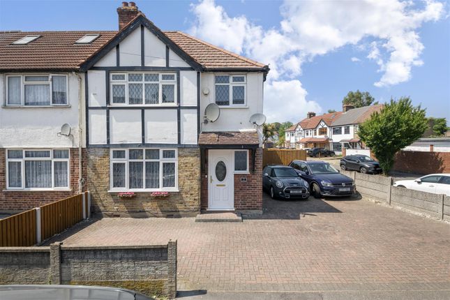 3 bed end terrace house