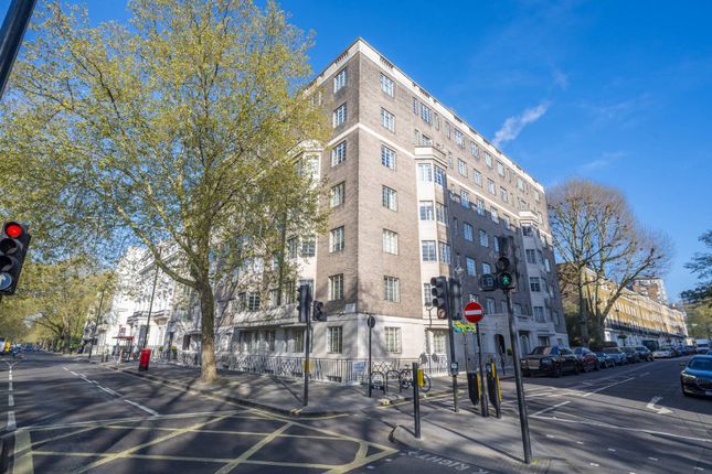 Albion Street, Hyde Park Estate... 3 bed flat for sale