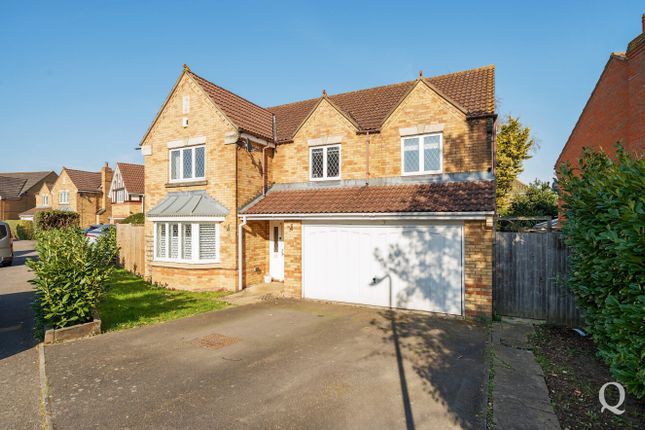 Amber Rise, Sittingbourne, Kent, ME10 5 bed detached house for sale