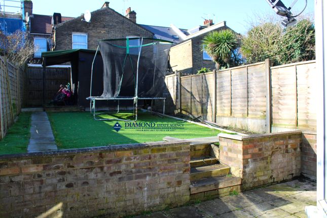 4 bed terraced house