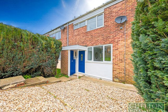 3 bed end terrace house