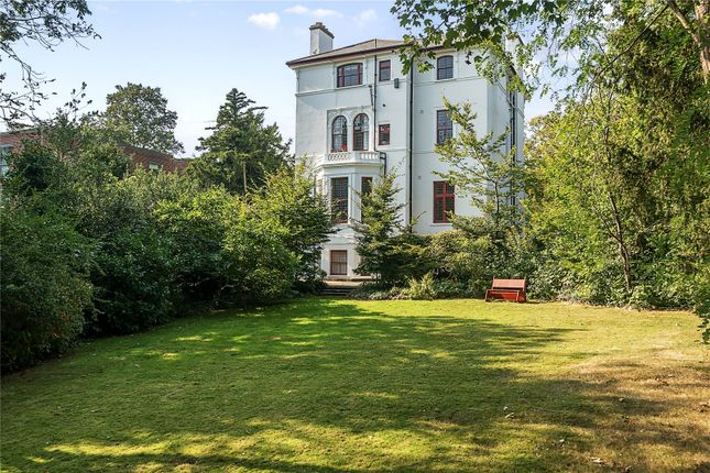 Lawrie Park Road, London, SE26 2 bed flat for sale