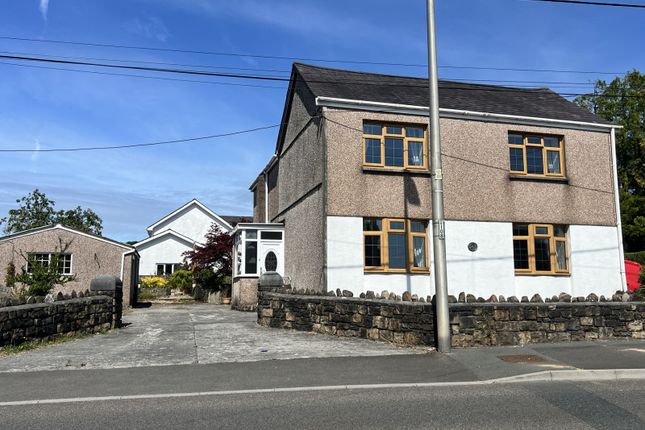 Penybanc Road, Ammanford... 3 bed detached house for sale