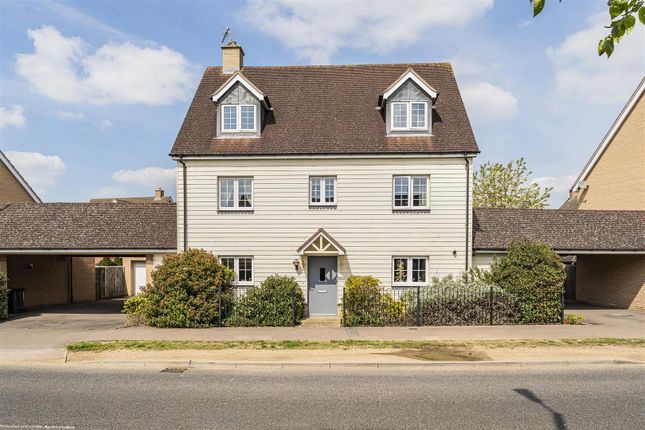 Walson Way, Stansted CM24 5 bed detached house for sale