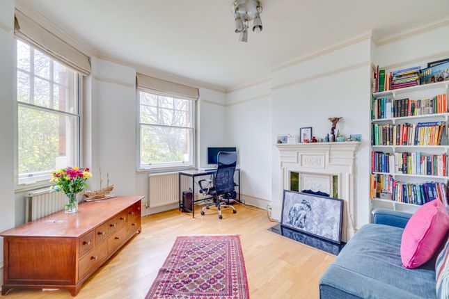 Colehill Gardens, Fulham Palace Road... 2 bed flat for sale