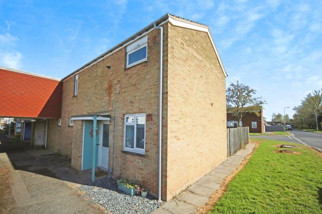 3 bed end terrace house
