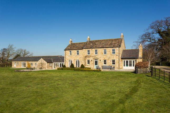 Clifton, Ripon, North Yorkshire, HG4 5 bed detached house for sale