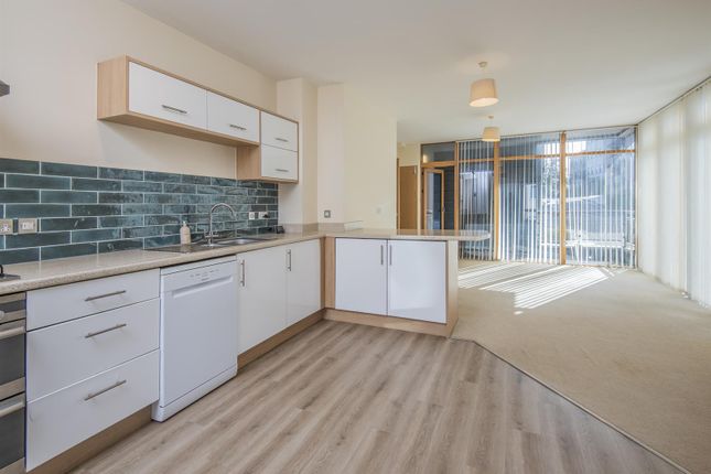 Truro 2 bed apartment for sale