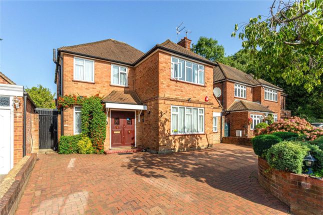 Brockley Avenue, Stanmore, Middlesex... 4 bed detached house for sale