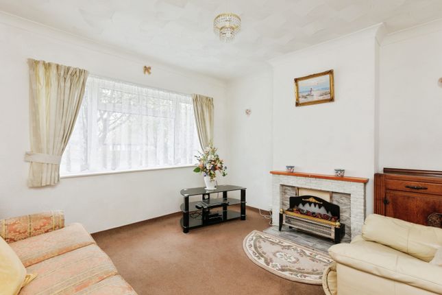 3 bed semi-detached house