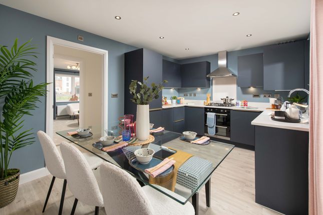 3 bed semi-detached house