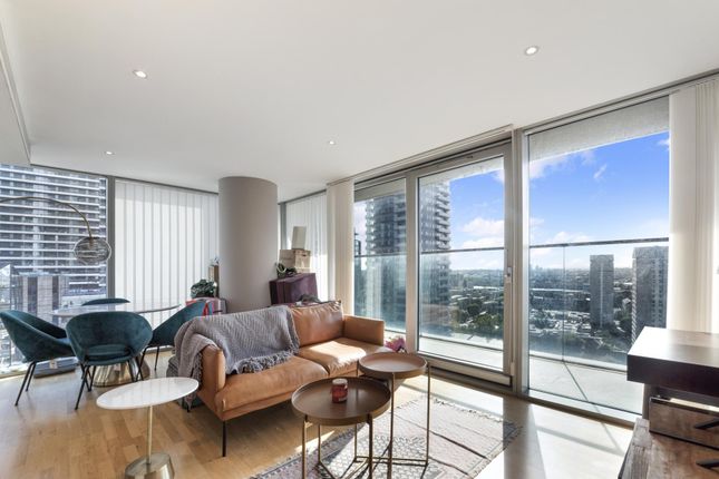 Landmark East Tower, Canary Wharf, E14 2 bed apartment for sale