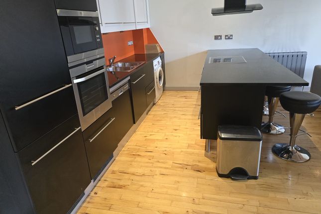 2 bed flat
