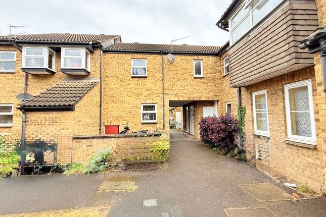 Addison Place, Southall 1 bed maisonette for sale