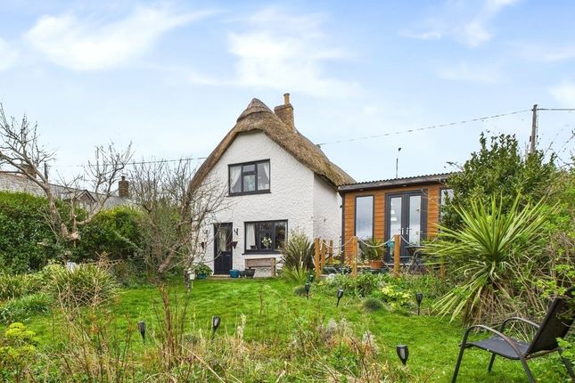 Lynstone, Bude 2 bed detached house for sale