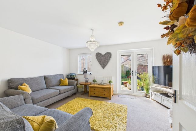Loch Lomond Way, Peterborough, PE2 3 bed link detached house for sale