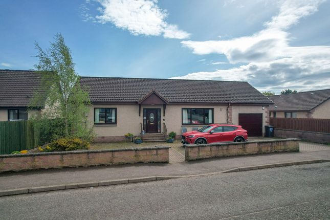 Dundee Road, Letham, DD8 4 bed detached bungalow for sale