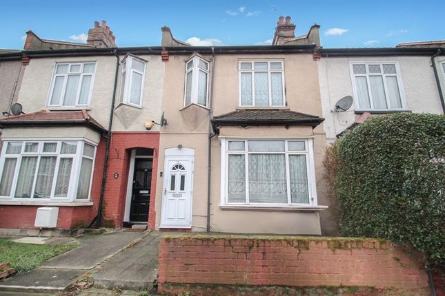 Rosslyn Crescent, Harrow 3 bed terraced house for sale