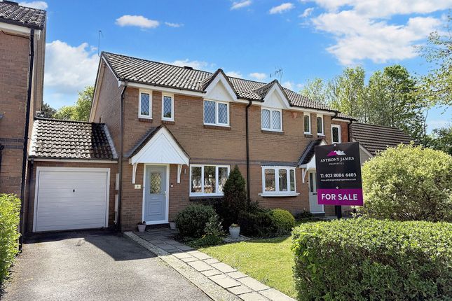 Alder Close, Dibden Purlieu, SO45 3 bed semi