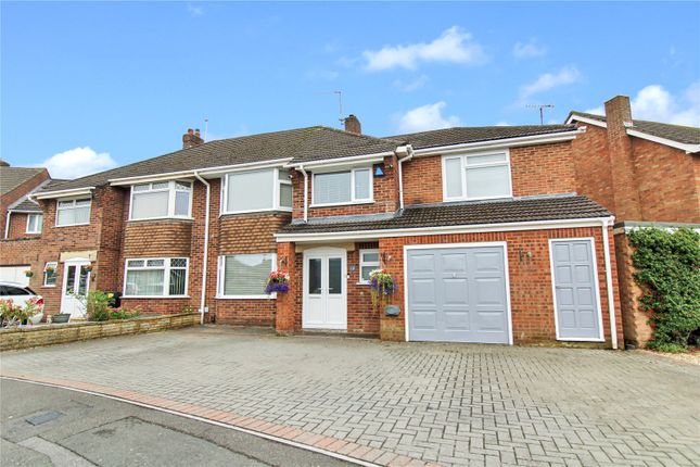 Crawley Avenue, Swindon SN3 4 bed semi