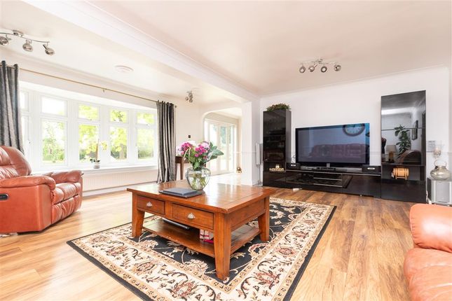 4 bed semi-detached house