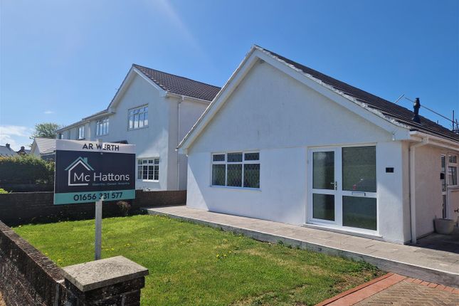 De Breos Drive, Porthcawl CF36 3 bed detached bungalow for sale
