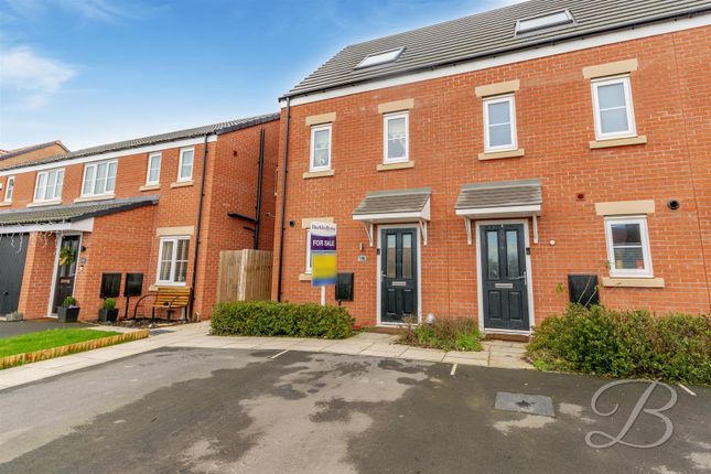 3 bed end terrace house