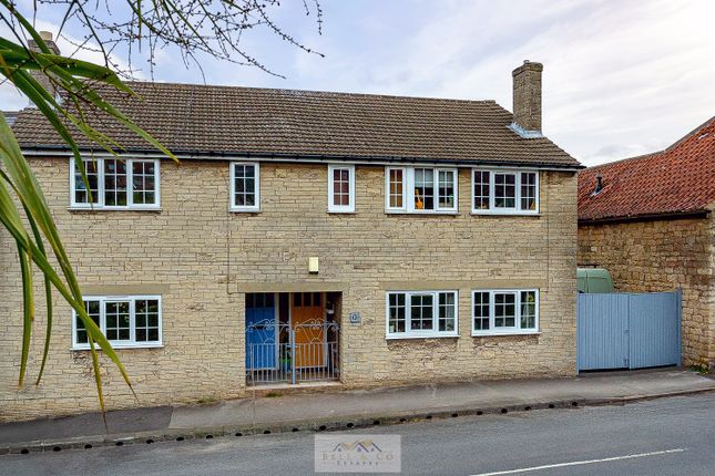 3 bedroom cottage for sale