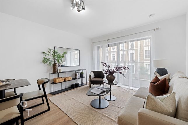 Allcroft Road, Kentish Town, NW5 2 bed apartment for sale