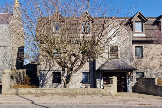2 bed flat