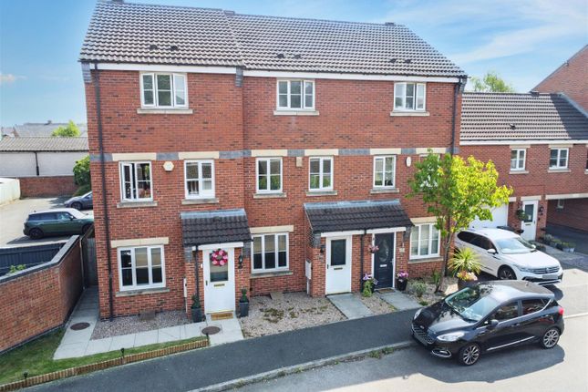 3 bed terraced house