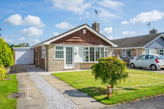 Foresters Walk, Stamford Bridge, York 3 bed detached bungalow for sale