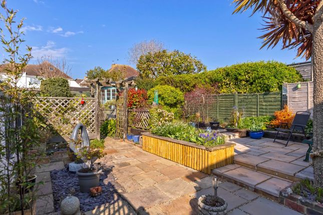 2 bedroom semi-detached bungalow for sale