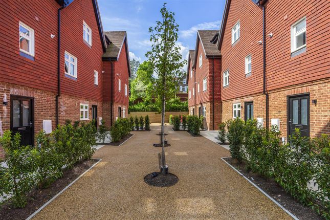 Kingswood Mews, Waterhouse Lane... 3 bed townhouse for sale