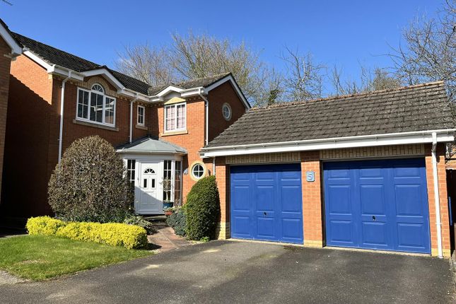 Roman Way, Daventry 4 bed house for sale