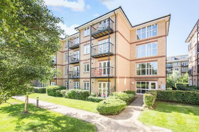 Worcester Close, Anerley, London, SE20 1 bed apartment for sale