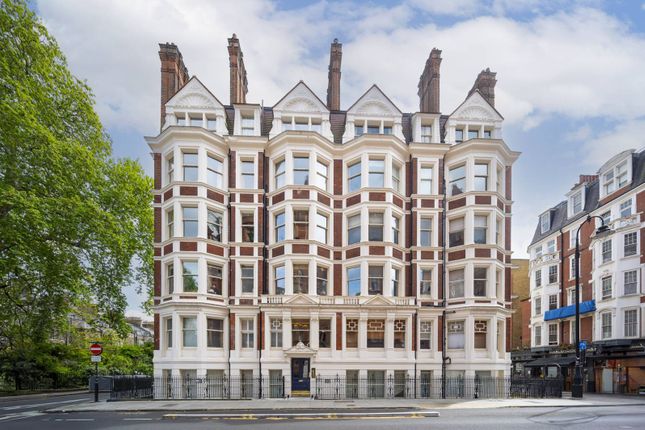 Ridgmount Gardens, WC1E, Bloomsbury... 2 bed flat for sale
