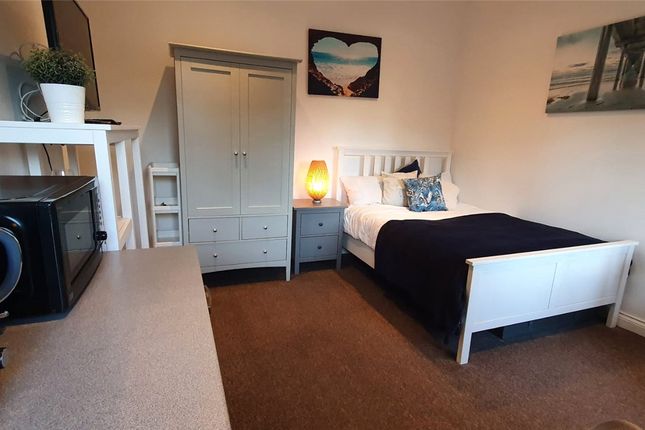 Coronation Road, Southville, BS3 6 bed terraced house for sale