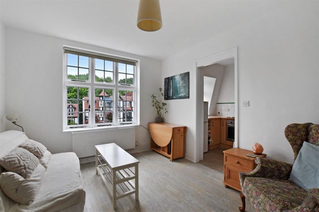 Oakeshott Avenue, Highgate 1 bed flat for sale