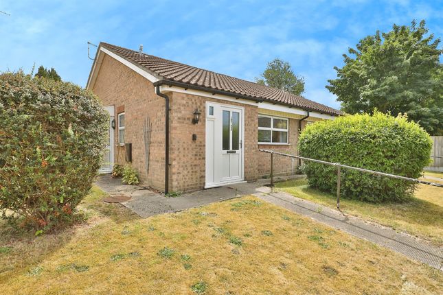 2 bedroom semi-detached bungalow for sale