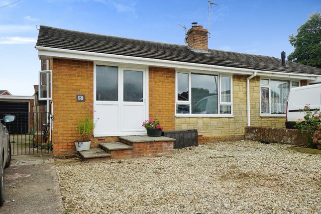 2 bedroom semi-detached bungalow for sale