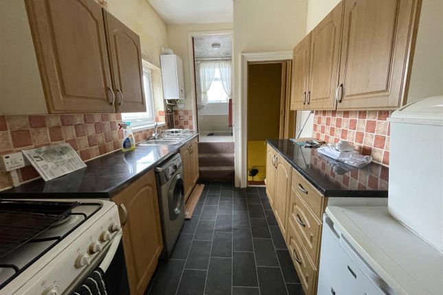 3 bed flat