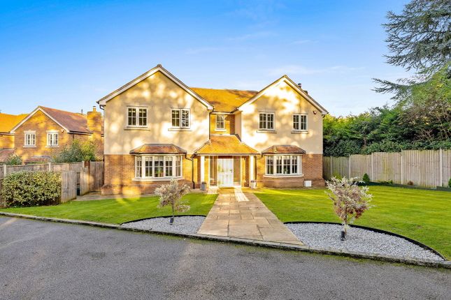 Longdown Lane North, Epsom KT17 5 bed detached house for sale